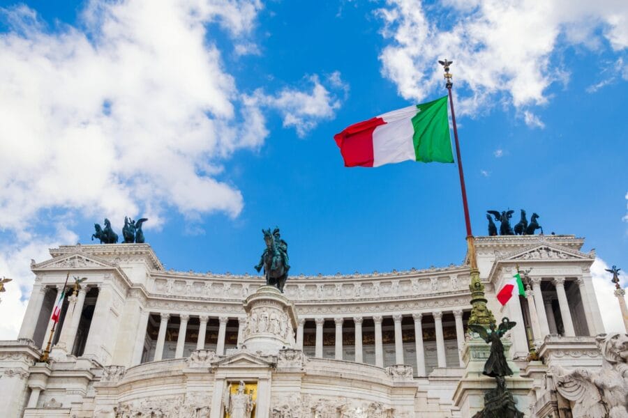Italian customs seize vessel for breaching EU sanctions