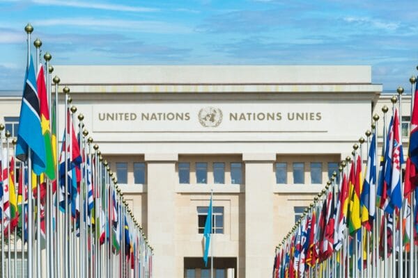 UN building and flags